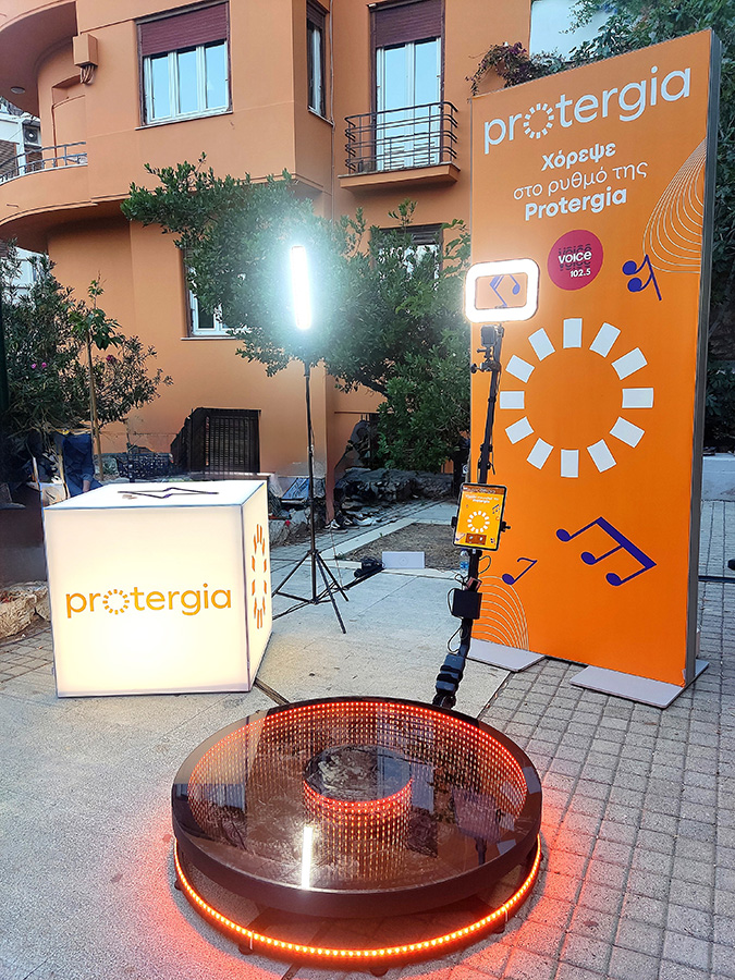 360 glass branded onephotobooth