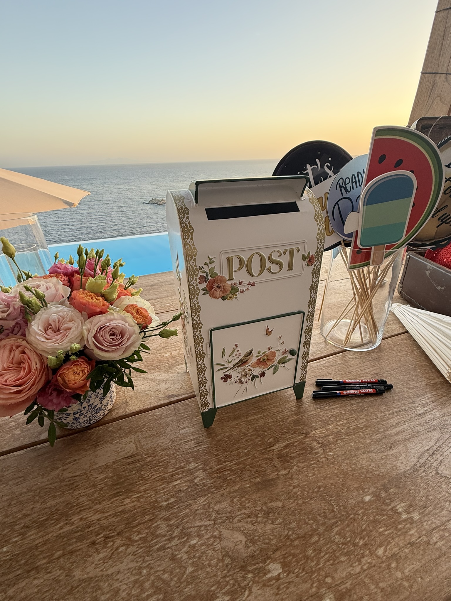 cabinet booth mail box_onephotobooth