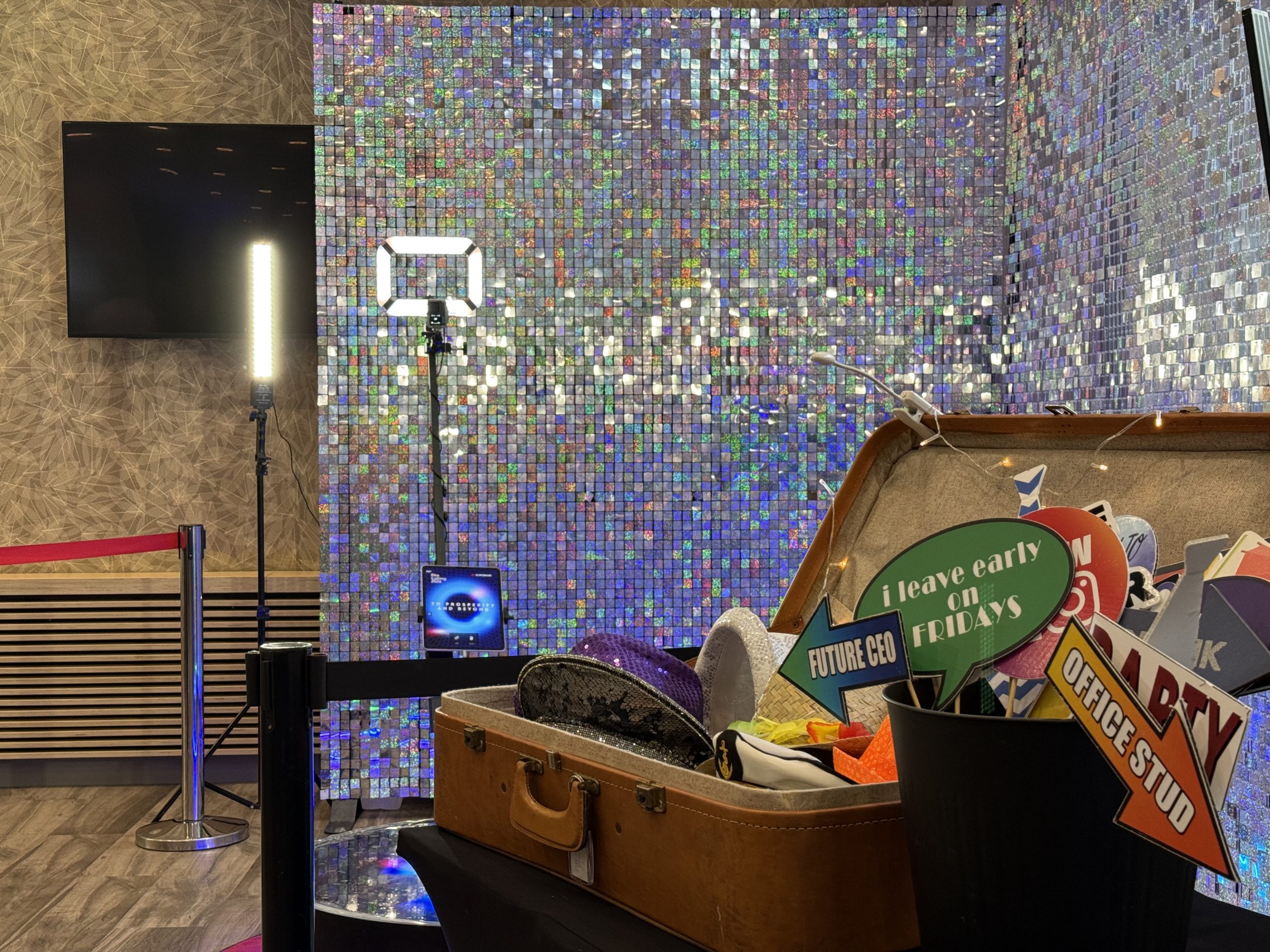 360 video booth and props_onephotobooth