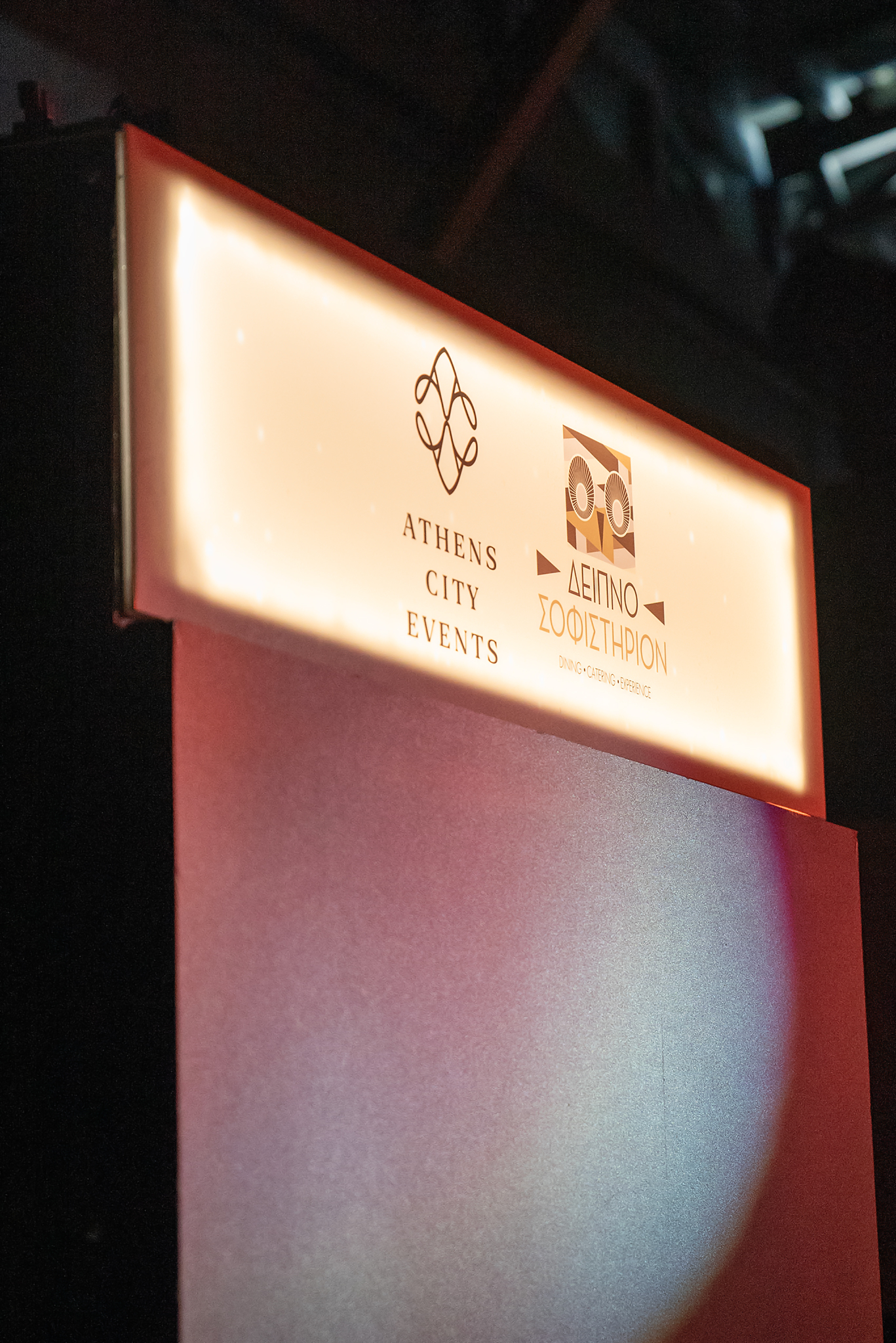 high-angle booth brand detail_onephotobooth