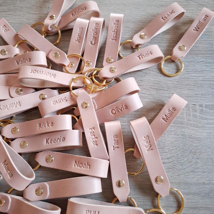 leatherette keychain custom_onephotobooth