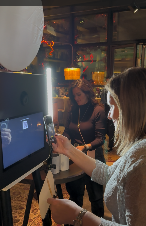 onephotobooth_modern pro interaction